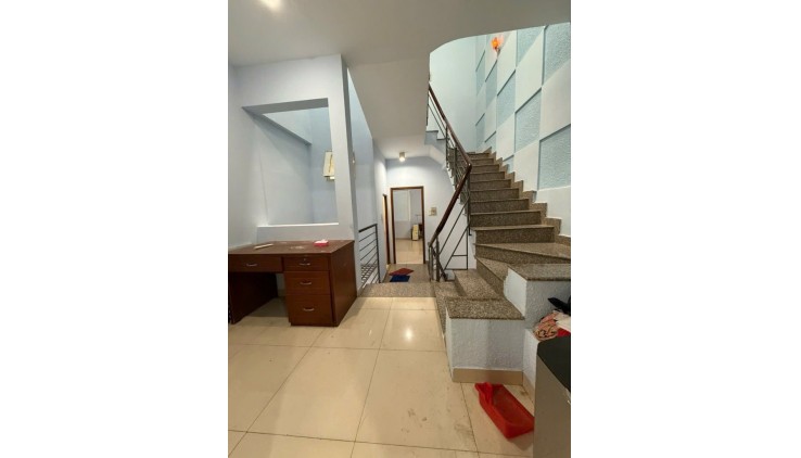 HẺM XE HƠI, NGAY LÊ VĂN QUỚI, 62M2, 3 TẦNG 4PN GIÁ 5.7 TỶ